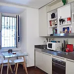 فندق مبيت وإفطار Room Inn