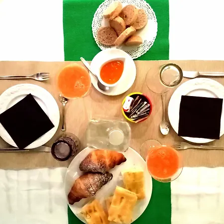 Room Inn 4* ميلان