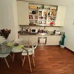 Room Inn Bed & Breakfast