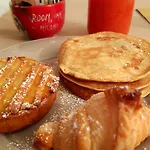 Room Inn Bed & Breakfast 4*